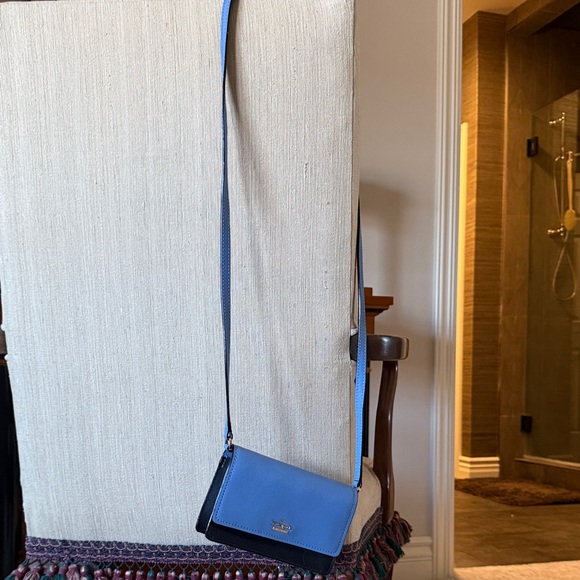 Kate Spade Two-Tone Blue and Black Crossbody Bag - Picture 2 of 11